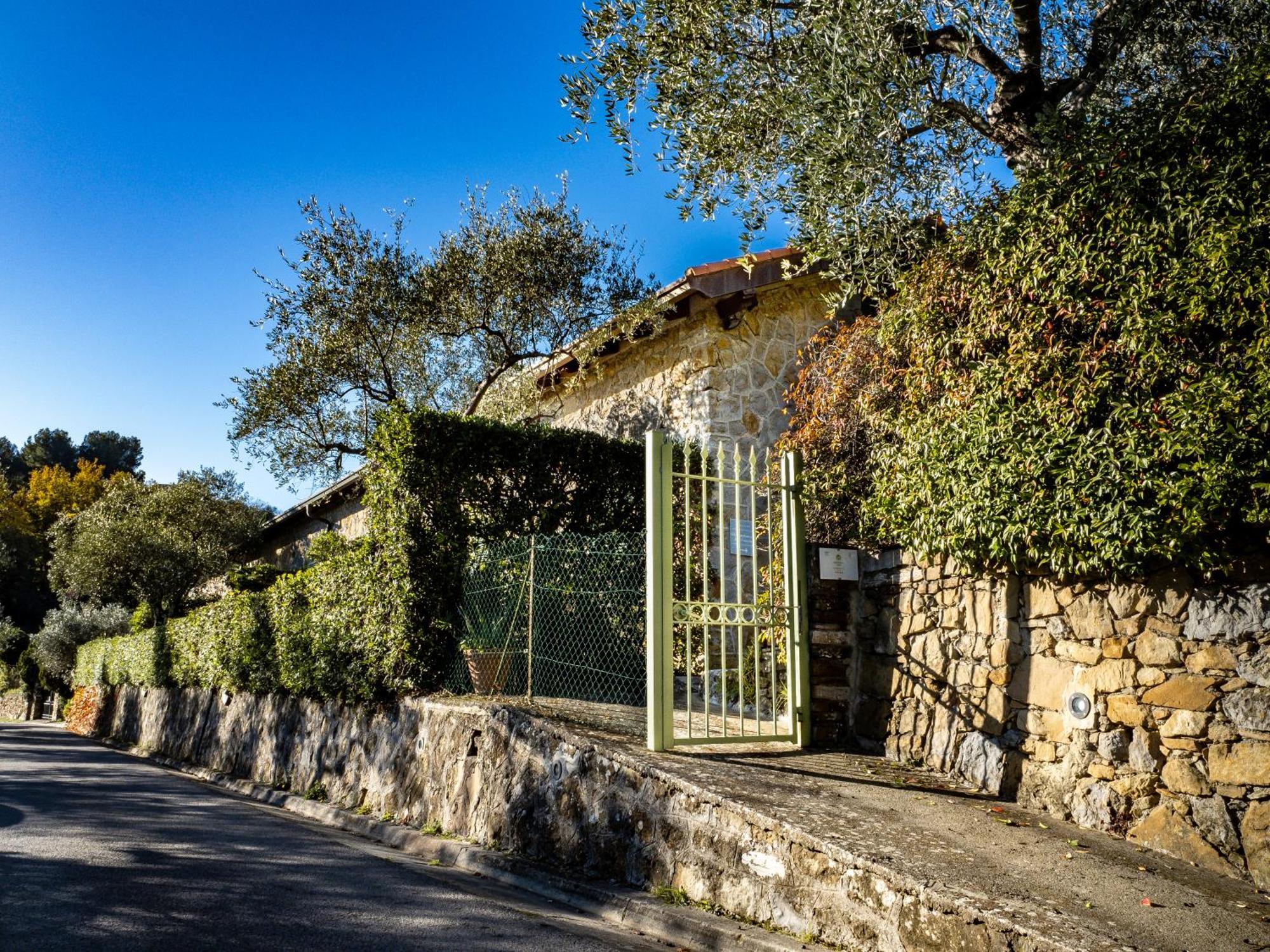 Terre Bianche Appartamenti Dolceacqua Εξωτερικό φωτογραφία