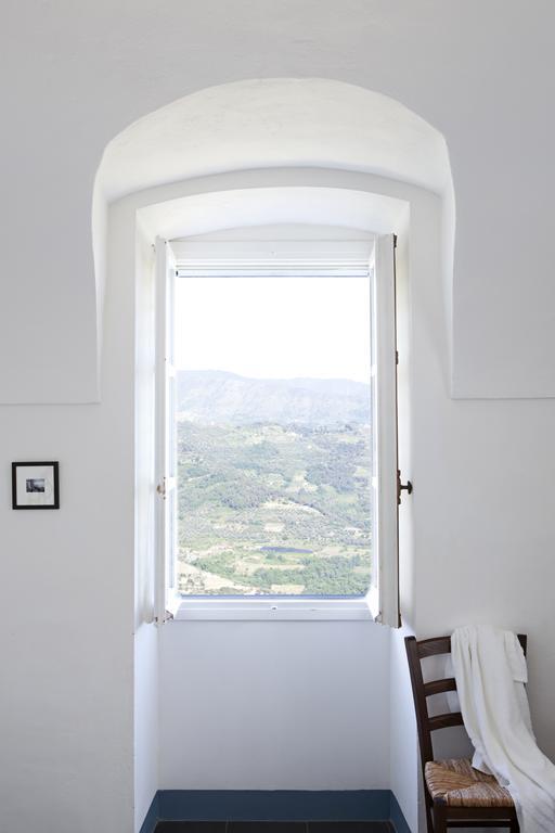 Terre Bianche Appartamenti Dolceacqua Εξωτερικό φωτογραφία